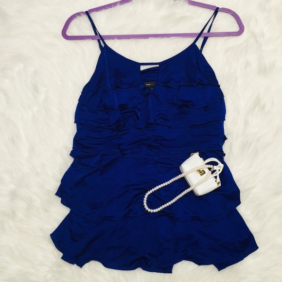 BCBGMaxAzria Tops - BCBG Maxazria Tier Top